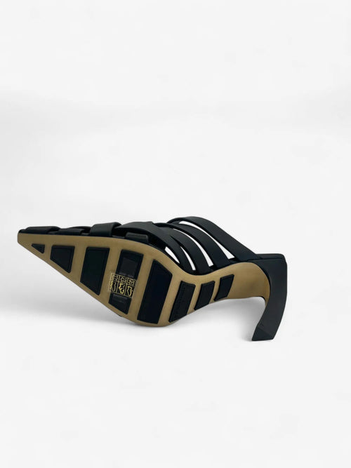 Bottega Veneta Alfie Pump Black Amandly