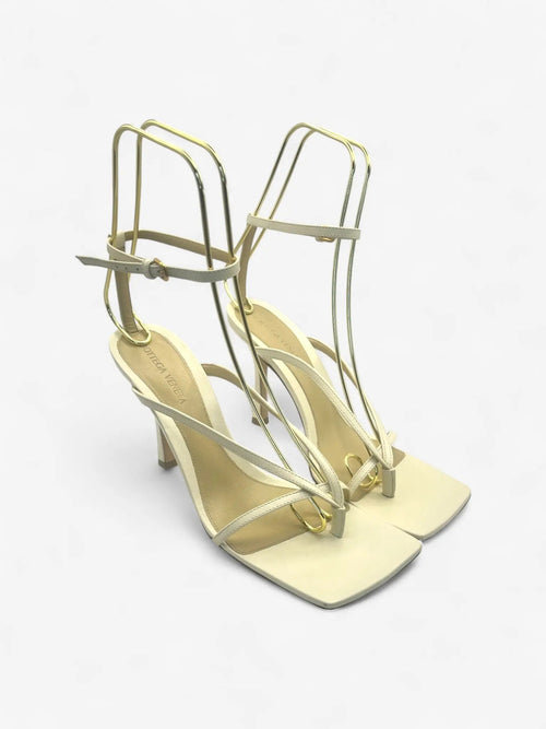 Bottega Veneta Stretch Sandalen Beige Größe 39