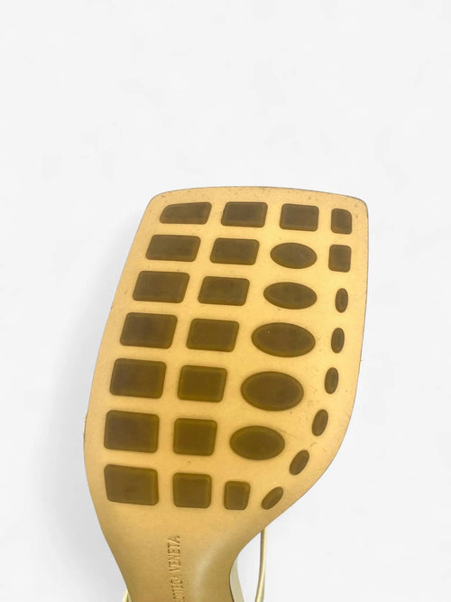 Bottega Veneta Stretch Sandalen Beige Größe 39