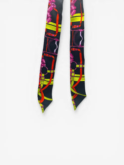 Hermès Twilly in Schwarz mit kräftigen Farben Amandly