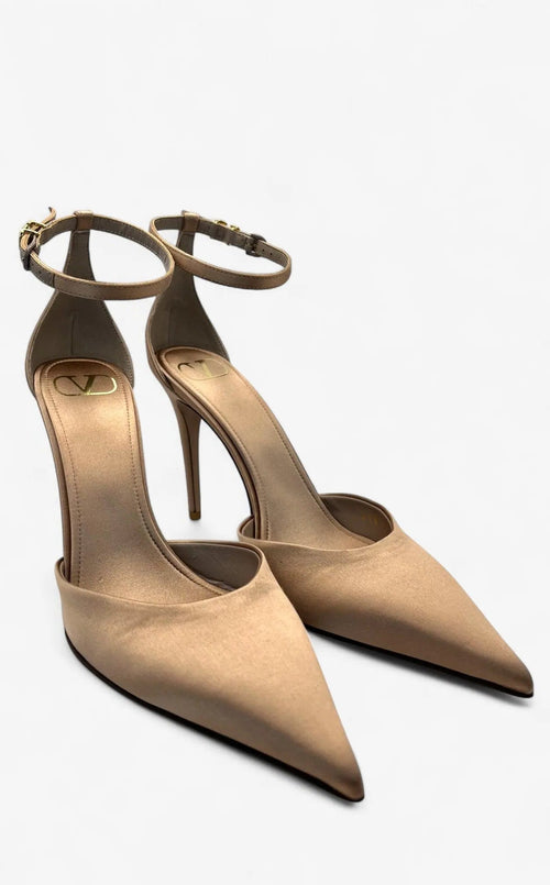 Valentino Garavani Pumps Eveninglam aus Satin – Größe 37,5 Valentino Garavani